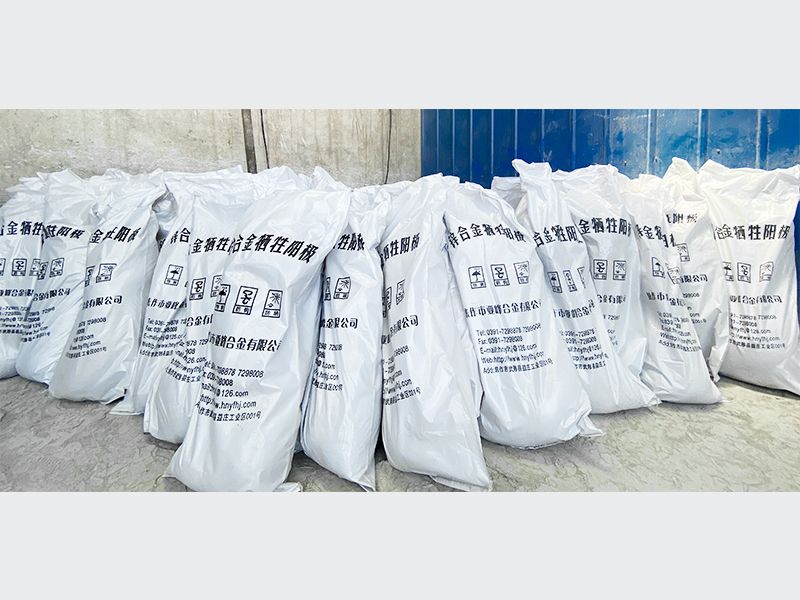 埋地管線，儲罐外壁及其它地下金屬結(jié)構(gòu)常用犧牲陽極